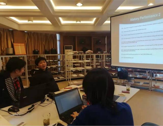 全球汽貿(mào)網(wǎng)攜手北美大買家深入考察上海濾清器工廠，共謀售后市場(chǎng)新機(jī)遇